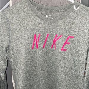 nike long sleeve shirt